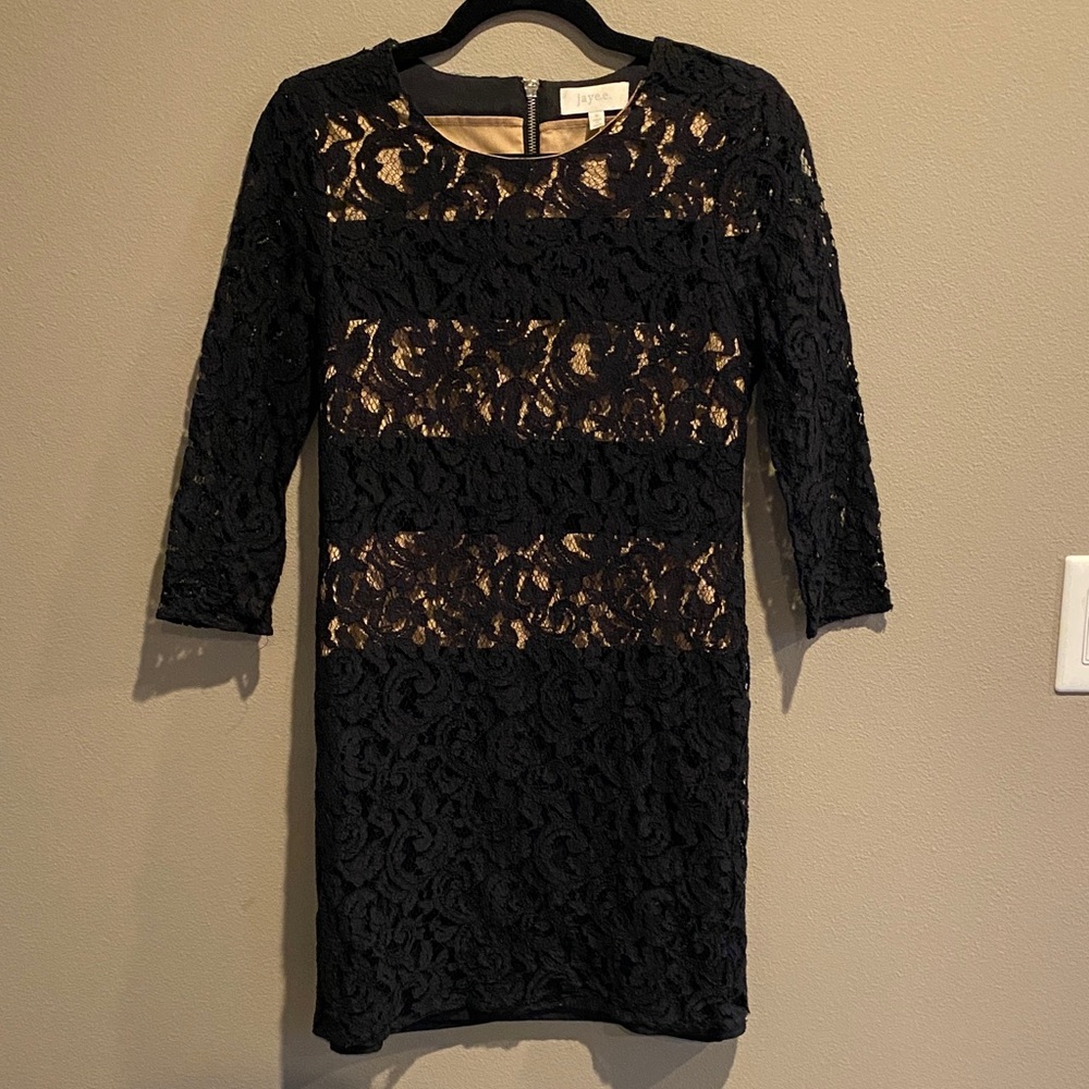 Elegant Black Lace 3/4 Sleeve Dress